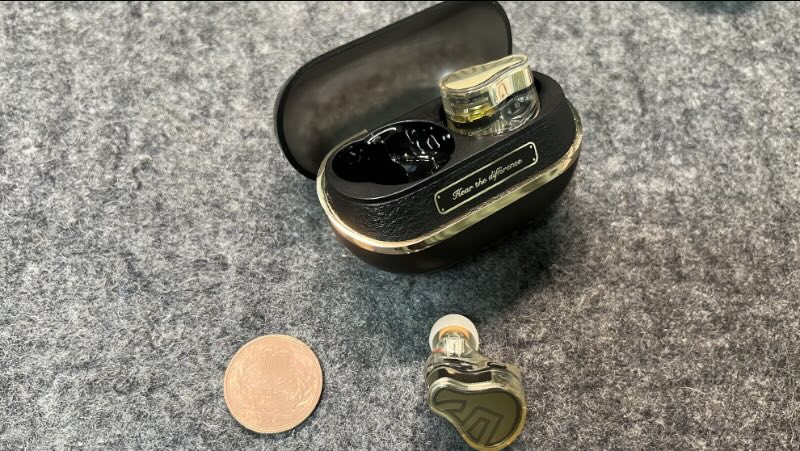 十円玉との比較