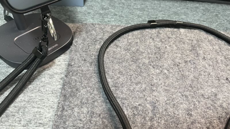 スマホストラップ